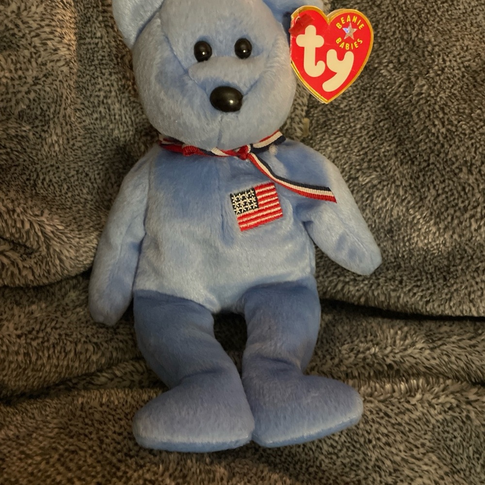 Ty America the Blue Bear with Patriotic Ribbon with City Spelling Error